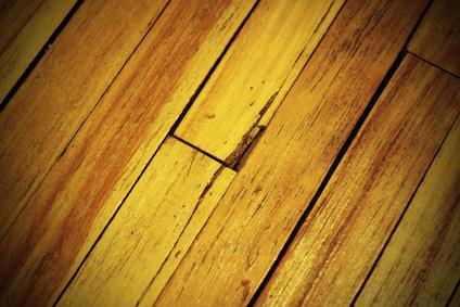 Réparation de plancher  comment faire une réparation de plancher de bois  franc