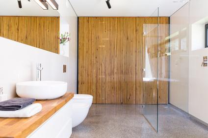 Etagère salle de bain bambou 4 niveaux bois pin blanc